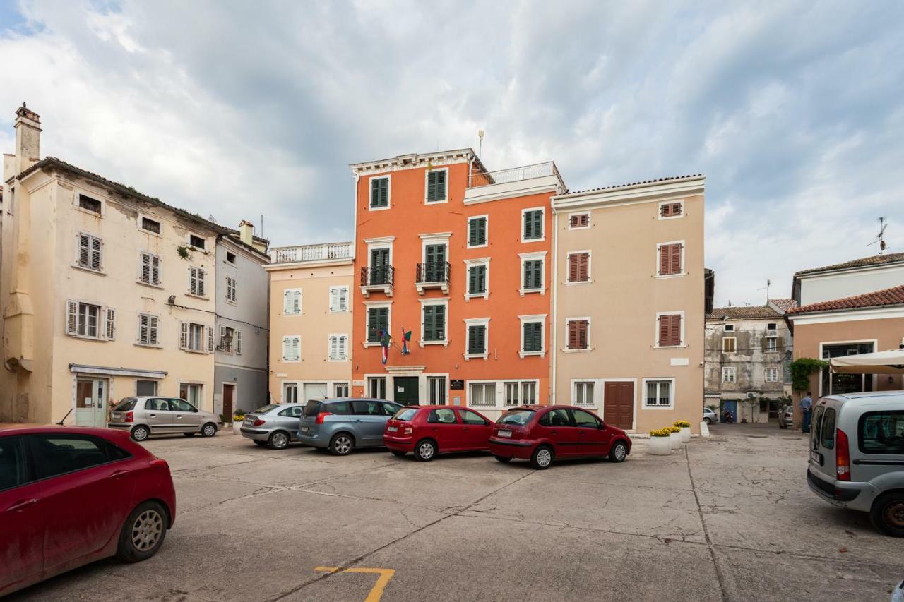 Guesthouse Galeb Врсар Экстерьер фото