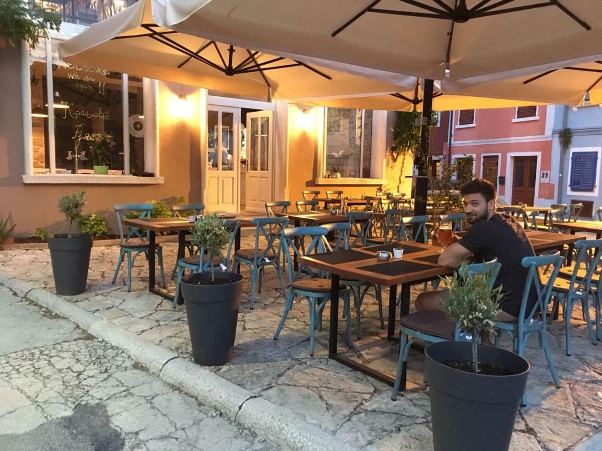 Guesthouse Galeb Врсар Экстерьер фото